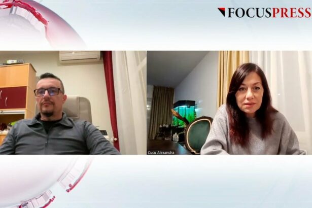 video cum raspunde eduard martin la acuzatiile lui cristian cirjaliu mi as dori sa ma cheme domnul georgescu in echipa lui pentru ca eu cred ca este o stea in ascensiune a partidului socia 696ac43918424