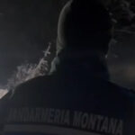 video doua ore de lupta cu frigul si zapada jandarmii au salvat trei persoane pe un drum forestier din muntii buzaului 696b87b8b8fda