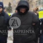video el este tanarul din poarta 6 care a sunat la 112 sa anunte ca si a omorat mama ce a facut la iesirea din bloc 696e2fbb95038