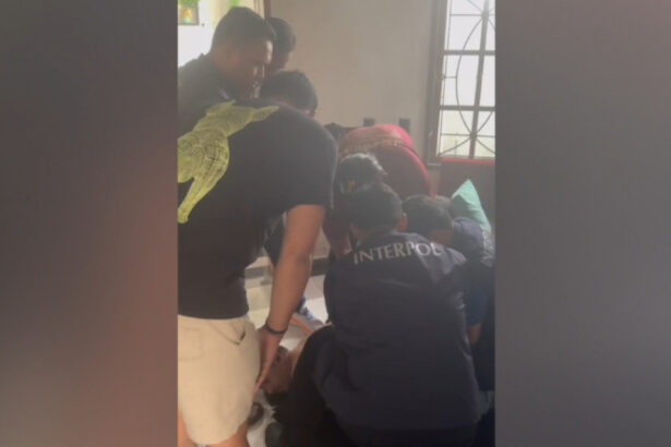 video imagini cu momentul in care a fost capturat asasinul lui adrian kreiner in indonezia el era pe lista celor mai cautati infractori 6968fd32cab62