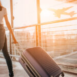 video noi reguli pentru calatoriile cu avionul bagaj de mana gratuit compensatii pentru intarzieri anuntul parlamentului european 69711063a8146