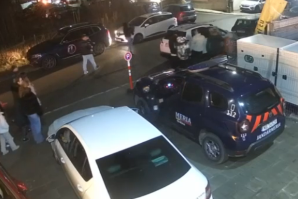 video oficial politistii au deschis dosar penal dupa incidentul de la targul de craciun din lazu femeie lovita de un atv 695b82c06fdde