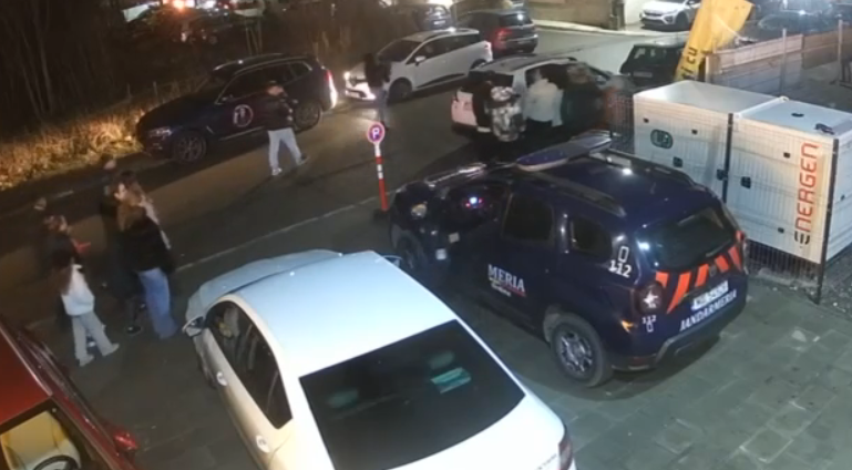 video oficial politistii au deschis dosar penal dupa incidentul de la targul de craciun din lazu femeie lovita de un atv 695b82c06fdde