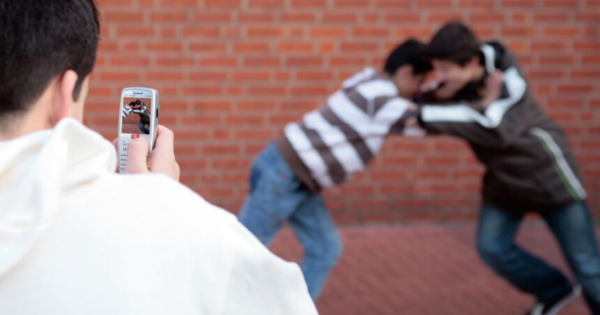 video peste 1 600 de batai intre elevi intr un an scolar in romania profesorii avertizeaza violenta a scapat de sub control 697b4b92a5bc6