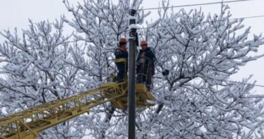 video peste 11 000 de locuinte fara curent electric in mai multe judete ivan consumul de gaze va creste cu 20 695f9f8ac3880
