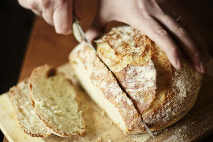 video preturi mai mari la paine din cauza scumpirilor in lant franzela alba ramane preferata romanilor nu mi ajung banii 6976f81d77667