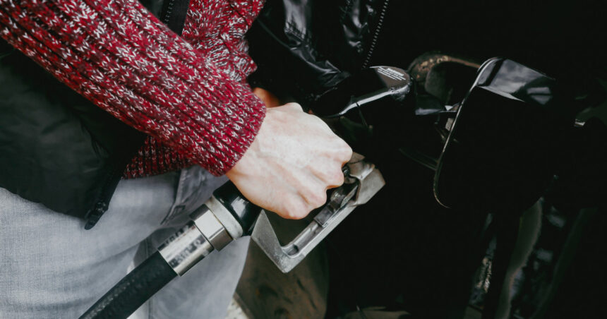 video romanii platesc pe carburanti mai mult decat soferii din spania austria si suedia ce loc ocupa tara noastra in topul ue 69673eb4b2be4