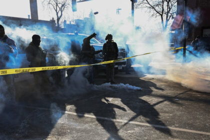 video scandal in sua inca o persoana a fost impuscata mortal de agenti ice in minneapolis 69752103e7563