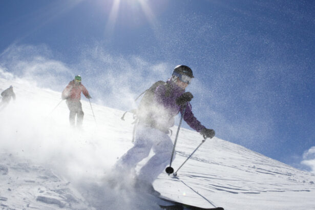 video statiunile montane pline de turisti avertismentul salvamontistilor dupa valul de accidentari din ultimele zile 696296ebb03d8