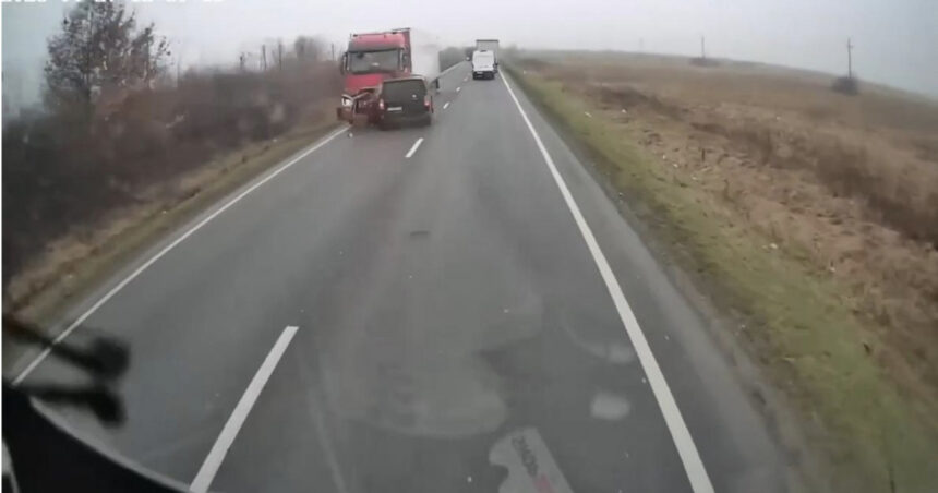 video supravietuitor al accidentului de pe dn6 volanul s a blocat in depasire ce spune grecul ca s ar fi intamplat cu masina 6979e87294d50