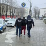 video trei tineri din medgidia dintre care doi minori cercetati pentru furt si talharie unul a fost retinut 6975f8e948ad1