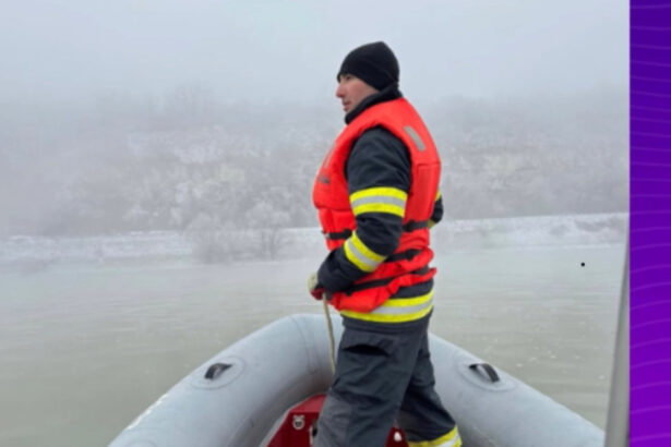 video un marinar de 36 de ani a disparut de pe o barja care navigheaza pe dunare colegii lui au alertat pompierii 697098dae0e84