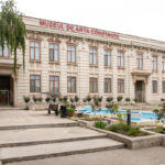 viitorii arhitecti de la colegiul national de arte regina maria vor participa la atelierul de creatie gazduit de muzeul de arta constanta 696e3dc53f460