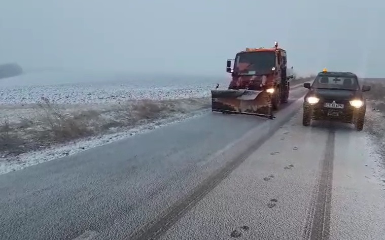 viscol si ger in judetul constanta politistii recomanda soferilor sa evite deplasarile si sa respecte rutele ocolitoare 696d3d2083665