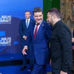 volodimir zelenski anunta ca a vorbit cu nicusor dan despre proiecte energetice comune este crucial sa le realizam pe toate 697cf8757b925