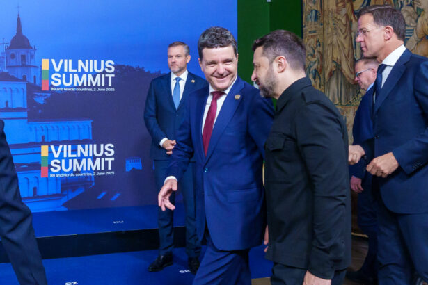 volodimir zelenski anunta ca a vorbit cu nicusor dan despre proiecte energetice comune este crucial sa le realizam pe toate 697cf8757b925