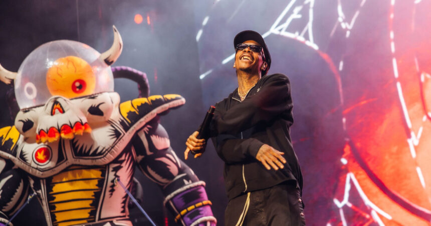 wiz khalifa contesta pedeapsa de 9 luni de inchisoare primita pentru ca a fumat marijuana pe scena la costinesti 6972112893768