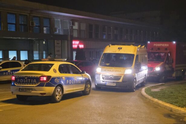 accident grav noaptea trecuta in ostrov doua persoane au ajuns la spital 69994ec31594e