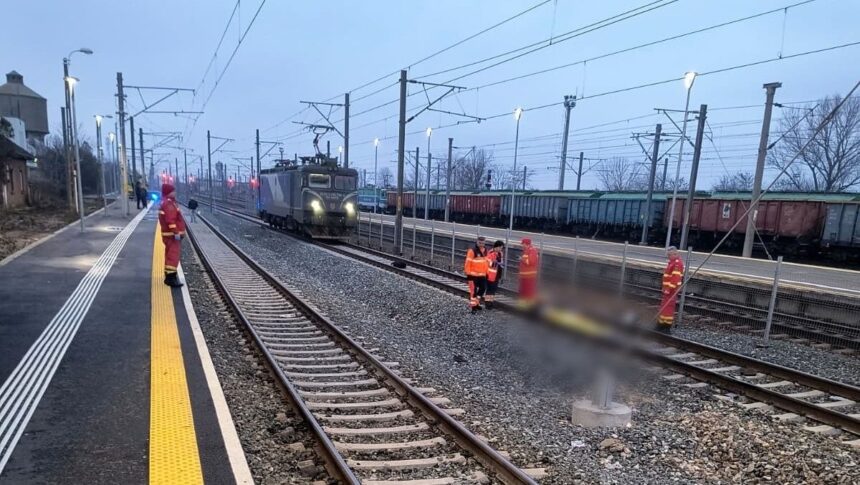 accident mortal in gara ciulnita un barbat de 50 de ani si a pierdut viata dupa ce a traversat calea ferata printr un loc nepermis 69943a0b938b9