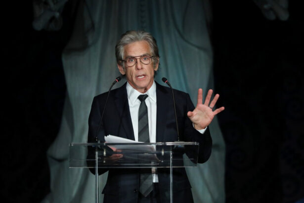 actorul ben stiller condamna ice intr o scrisoare catre america trebuie sa cerem dreptate si sa punem capat acestui haos letal 698041777f4ae