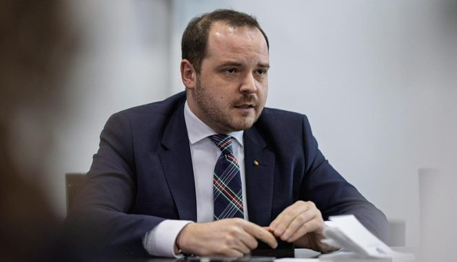 agresiunile impotriva cadrelor medicale incadrate la ultraj ministrul sanatatii vrea masuri pentru protejarea medicilor 69948ad908d29