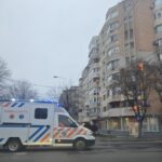 alerta in zona stadion persoana prabusita pe un acoperis la etajul 1 intervin echipajele smurd si ambulanta 6980577ba39d4