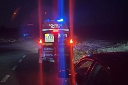alerta la gradina un autoturism s a rasturnat in afara carosabilului 69861f70764b2