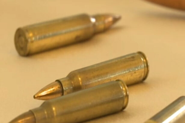 alerta la intrarea in romania un moldovean a incercat sa treaga granita avand zeci de cartuse intr o punga cu dulciuri 69a179351ed30