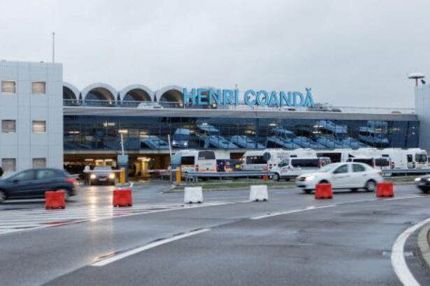 apa potabila gratuit pe aeroporturile otopeni si baneasa vor fi instalate statii de alimentare 698063d3475f9