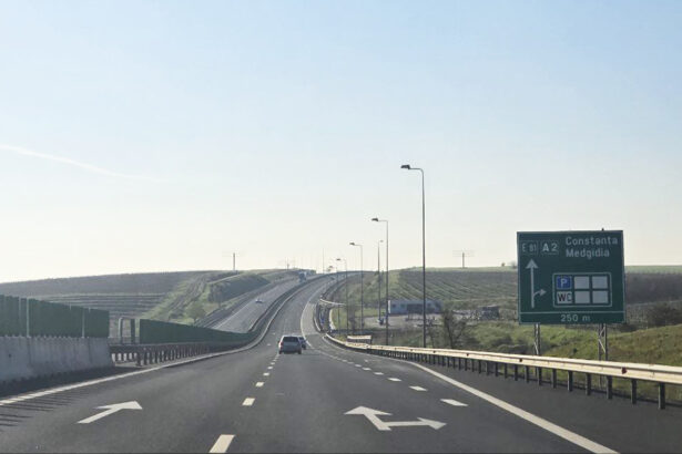 atentie soferi o masina a luat foc pe a1 iata cum se circula pe autostrada a2 bucuresti constanta date oficiale 69a2898dc4897