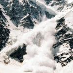 avalansa de mari dimensiuni in nordul italiei doi schiori au murit altul se afla in stare grava 6992107a787ca