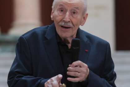 barbatul acuzat ca l ar fi amenintat cu moartea pe actorul victor rebengiuc a fost plasat sub control judiciar 698e14ed85e08