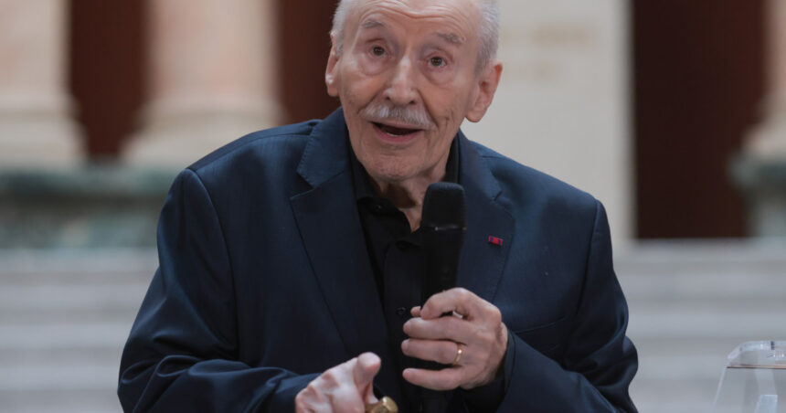 barbatul acuzat ca l ar fi amenintat cu moartea pe actorul victor rebengiuc a fost plasat sub control judiciar 698e14ed85e08