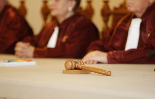 ccr a admis taierea pensiilor magistratilor 6995a75c9137b