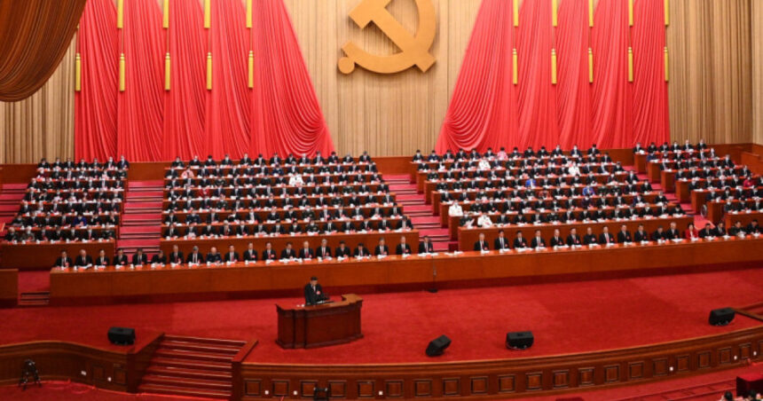 china a demis noua oficiali militari inaintea unei reuniuni a partidului printre ei comandantii marinei si ale fortelor terestre 69a16766cbbf8