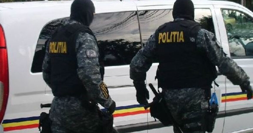 cinci camatari din dambovita acuzati ca imprumutau ilegal bani au fost retinuti victimele lor erau amenintate si santajate 6997104684587