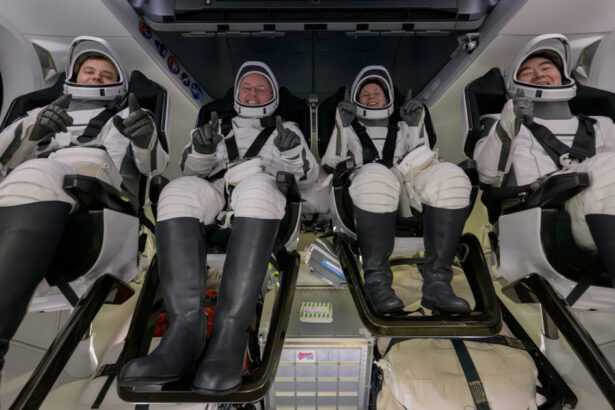 cine este astronautul din cauza caruia a fost evacuat intreg echipajul de pe statia spatiala internationala ma simt foarte bine 699fe12cd496b