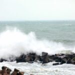 cod galben de vant la malul marii constanta sub avertizare de vreme rea 699181a73ce17