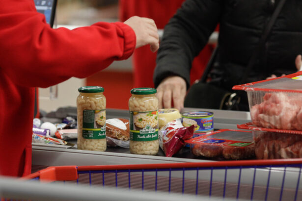 consiliul concurentei a aprobat preluarea supermarketurilor la cocos de catre grupul schwarz ce conditii trebuie respectate 699dbcbbc448f