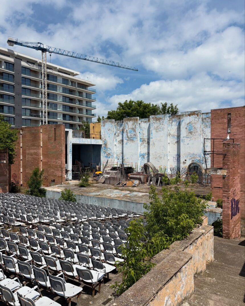 consiliul judetean constanta vesti bune despre teatrul de vara mamaia contract de peste 840 000 de euro pentru restul lucrarilor de reabilitare pana cand pot fi depuse ofertele 6983362174deb