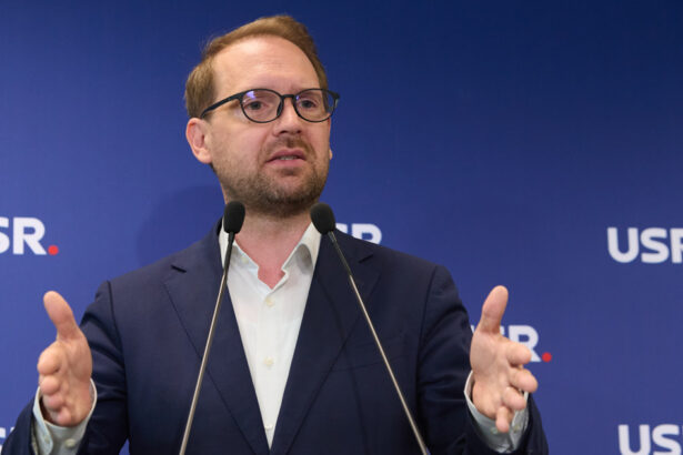 dominic fritz e nemultumit de viteza si profunzimea reformelor coalitiei psd a jucat un rol foarte interesant 699a191104847