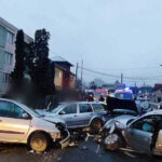 doua femei au fost ranite dupa ce cinci masini s au ciocnit in turda 6980e262e4ea0