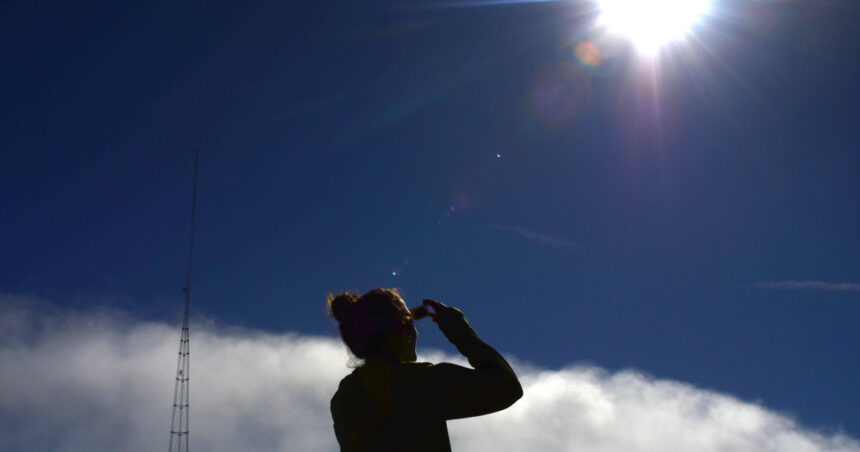 eclipsa inelara de soare pe 17 februarie 2026 un fenomen astronomic rar unde va putea fi vazut inelul de foc 699370112fd12