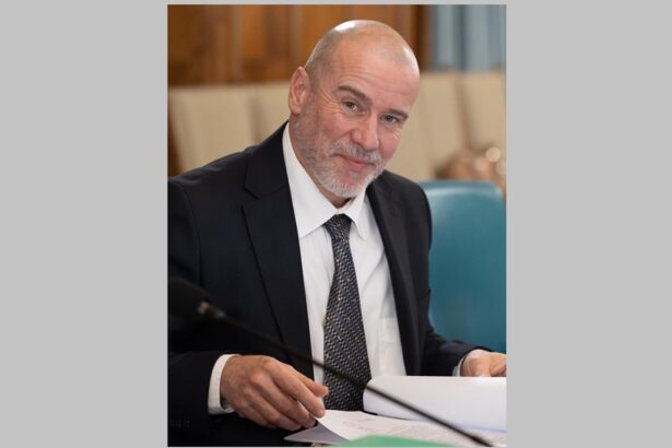 exclusiv interviu cu demeter andras istvan ministrul culturii despre palatul reginei maria din mamaia schimbam paradigma din club castel in spatiu istoric 699fc69cb171c