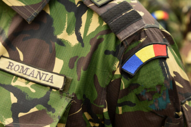 exclusiv radu miruta despre militarii voluntari cred ca va exista interes e primul an vedem daca cei 27 000 de lei sunt destul de atractivi 699c00a42a9cd