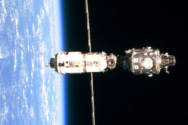 exclusiv satelitul romanesc sub semnul intrebarii miruta cere garantii inainte de lansare nu dam 700 000 de euro doar sa l vedem cum pleaca 698501128636e