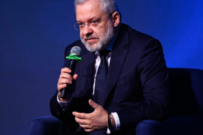 fost ministru ucrainean suspectat de coruptie arestat cand voia sa paraseasca tara dosarul midas mita de 100 de milioane de dolari 6991d15242661