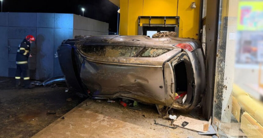 foto barbat arestat preventiv dupa ce a condus fara permis si a facut accident langa mall ul din floresti judetul cluj 69861a50dd5e0