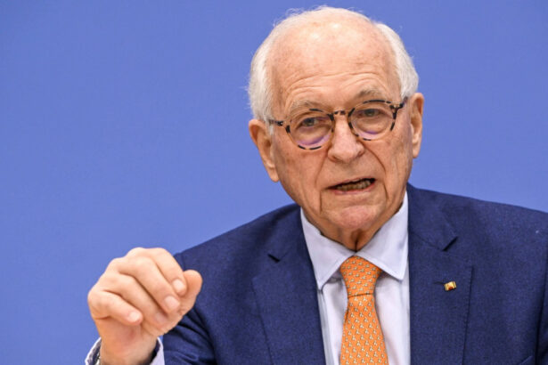 germania ar putea ceda poloniei tancuri sau un submarin drept reparatii morale pentru al doilea razboi mondial 6992dfeab0f5a