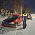 ghinion la ceas de seara tanar prins in trafic fara permis auto la volanul unui autoturism care nu avea nici itp sau rca valabile 6999fe8930f56